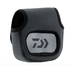 Tackle Storage & Bait Buckets Daiwa Tactical View Spinning Reel Cover