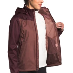 The North Face Women's Resolve Plus Jacket